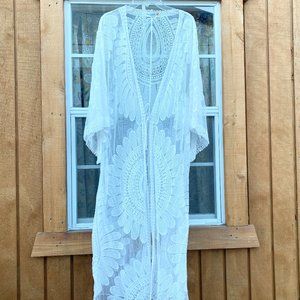 White Shear Cardigan / Lightweight / Stylish